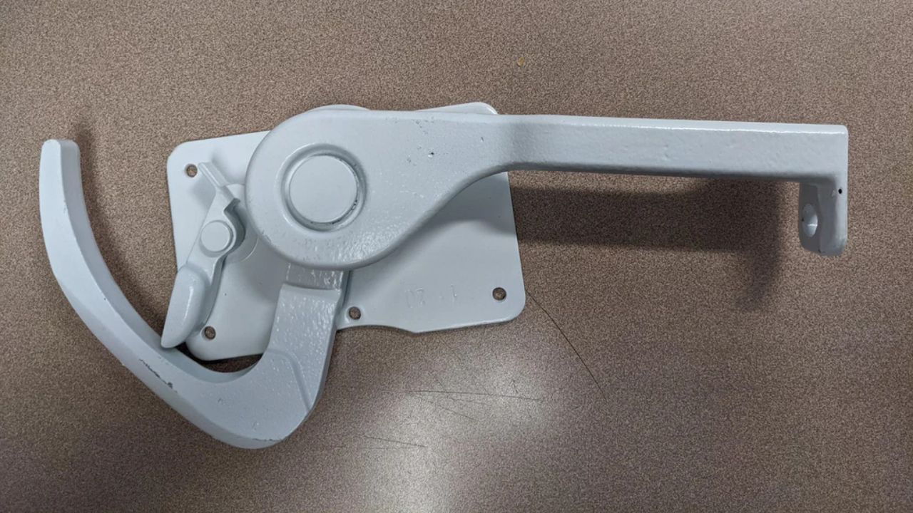 The Ultimate Box Truck Security Upgrade: Todco Door Lock &amp; Keeper Explained